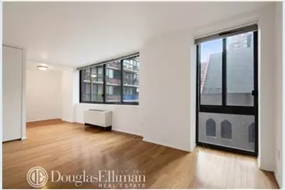 343 E 74th Street #4D, New York City, NY 10021 - Photo 1