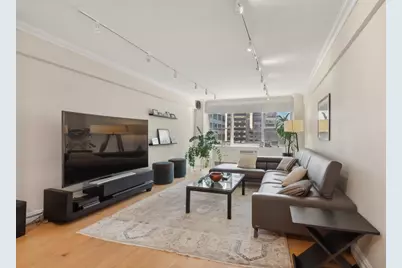 333 E 46th Street #9B, New York City, NY 10017 - Photo 1