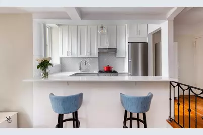 200 W 20th Street #1003, New York, NY 10011 - Photo 1