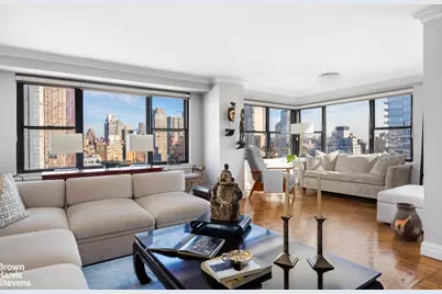 200 E 74th Street #19A, New York City, NY 10021 - Photo 1