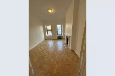 318 E 90th Street #5E, New York City, NY 10128 - Photo 1