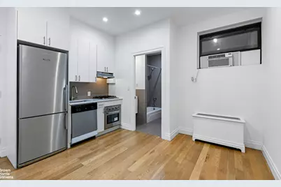 349 E 58th Street #1F, New York, NY 10022 - Photo 1