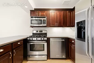 417 E 90th Street #5D, New York, NY 10128 - Photo 1