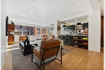 136 E 76th Street #8F, New York City, NY 10021 - Photo 1