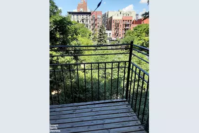 713 E 9th Street #2C, New York City, NY 10009 - Photo 1