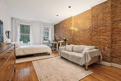 212 E 88th Street #2-D, New York City, NY 10128 - Photo 1