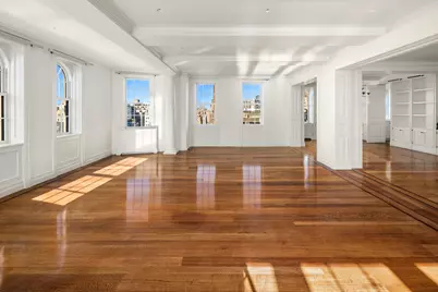 28 E 70th Street #PH2, New York, NY 10021 - Photo 1