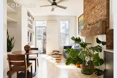 134 N 10th Street #1R, New York City, NY 11249 - Photo 1