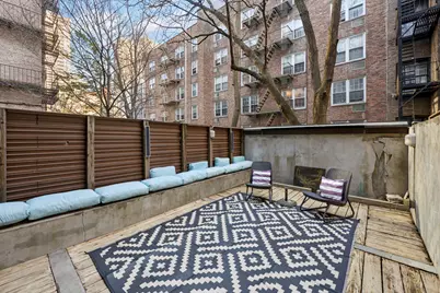 529 E 88th Street #1D, New York, NY 10128 - Photo 1
