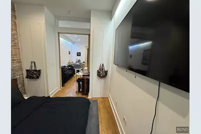 357 W 53rd Street #1W, New York City, NY 10019 - Photo 1