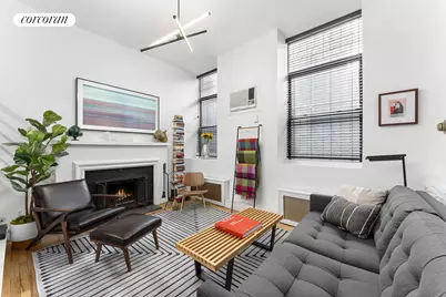 322 W 22nd Street #2, New York City, NY 10011 - Photo 1