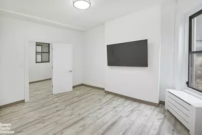 489 Amsterdam Avenue #5N, New York City, NY 10024 - Photo 1