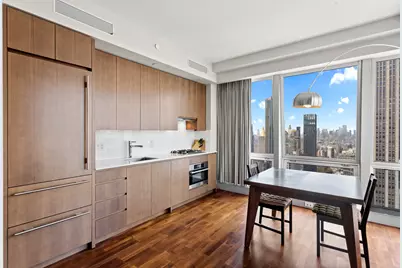 400 5th Avenue #50-H, New York, NY 10018 - Photo 1