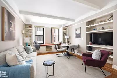 18 W 70th Street #2D, New York City, NY 10023 - Photo 1