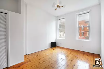 47-44 Vernon Boulevard #2R, New York City, NY 11101 - Photo 1
