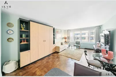 155 E 38th Street #9H, New York City, NY 10016 - Photo 1