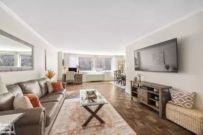 301 E 78th Street #2E, New York City, NY 10075 - Photo 1