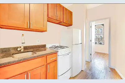 133 Ave C #2A, New York, NY 10009 - Photo 1