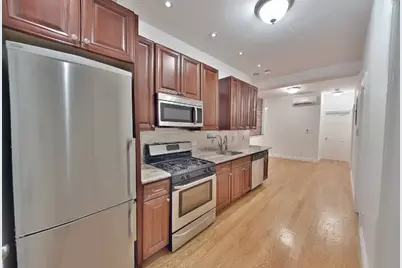 749 9th Avenue #206, New York City, NY 10019 - Photo 1