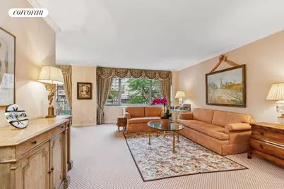 150 E 69th Street #3R, New York City, NY 10021 - Photo 1