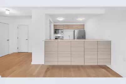 91-16 Shore Front Parkway #5E, New York City, NY 11693 - Photo 1