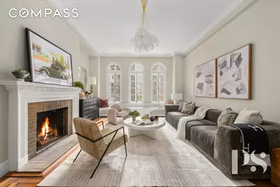 35 E 9th Street #33, New York City, NY 10003 - Photo 1