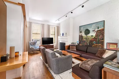 325 W 52nd Street #GARDEND, New York City, NY 10019 - Photo 1