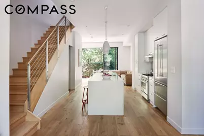 27 Clermont Avenue, New York City, NY 11205 - Photo 1