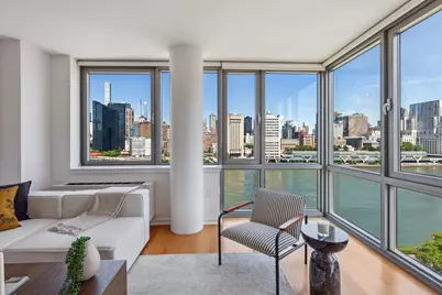 425 Main Street #10E, New York City, NY 10044 - Photo 1