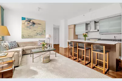 8 Union Square S #2B, New York City, NY 10003 - Photo 1