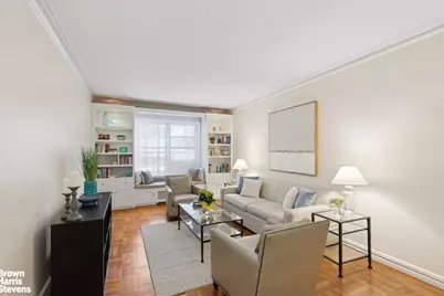 29 W 64th Street #5C, New York City, NY 10023 - Photo 1