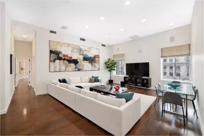 2112 Broadway #4B, New York City, NY 10023 - Photo 1