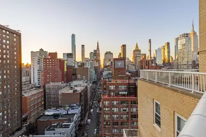 305 E 24th Street #20M, New York City, NY 10010 - Photo 1