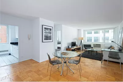 230 W 55th Street #4B, New York City, NY 10019 - Photo 1