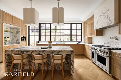 349 W 19th Street, New York City, NY 10011 - Photo 1