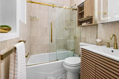 516 E 82nd Street #1R, New York City, NY 10028 - Photo 1