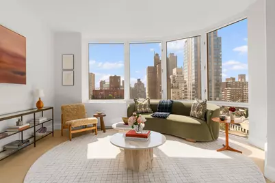 400 E 84th Street #10D, New York, NY 10028 - Photo 1
