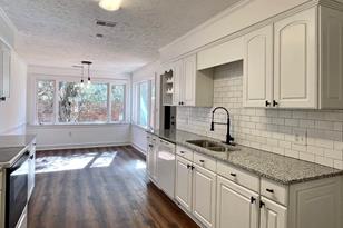 407 W College St, Whiteville, NC 28472 - Photo 13