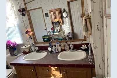 12727 Ocean Highway, Pawleys Island, SC 29585 - Photo 19