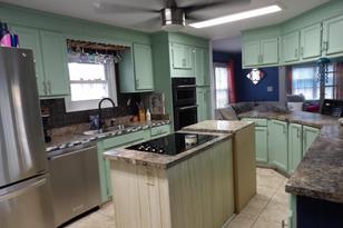 393 Sanddollar Dr, Surfside Beach, SC 29575 - Photo 3