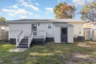 838 Marlin Ct, Murrells Inlet, SC 29576 - Photo 3