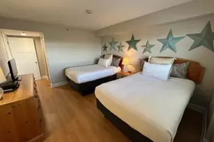 601 Retreat Beach Cir, Pawleys Island, SC 29585 - Photo 13