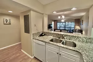 410 Melrose Pl, Myrtle Beach, SC 29572 - Photo 17