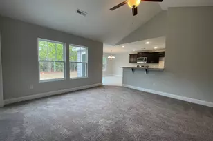 910 Padgett Ln, Conway, SC 29526 - Photo 3