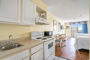 1207 S Ocean Blvd, Myrtle Beach, SC 29577 - Photo 7