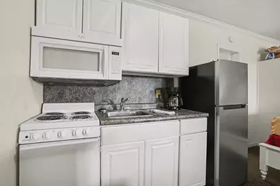 1805 N Ocean Blvd. N, Myrtle Beach, SC 29577 - Photo 15