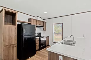 1822 Log Cabin Rd, Loris, SC 29569 - Photo 7