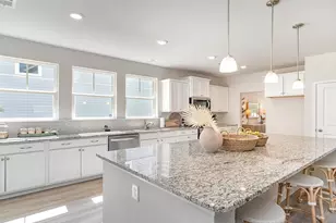 419 Clear Lake Dr, Conway, SC 29526 - Photo 5