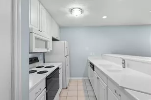 4526 N Plantation Harbour Dr, Little River, SC 29566 - Photo 9