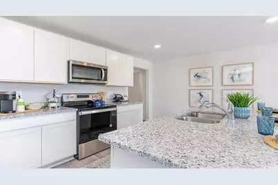 572 Strawberry Field Way, Galivants Ferry, SC 29544 - Photo 5